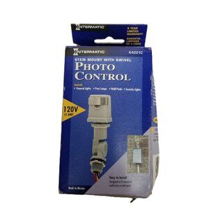 Intermatic K4221C Photo Control Stem Swivel Mount 120V New in Box